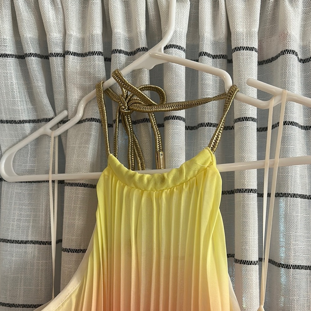 Gradient Halter Maxi Dress - Picture 4 of 6